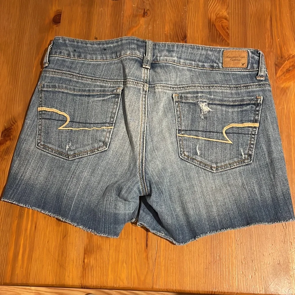 🦅AE🦅 Shorts - Picture 2 of 4